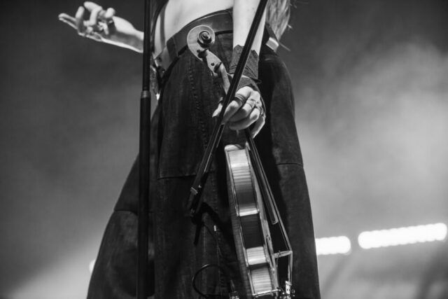 Sofia Isella Concert Photos