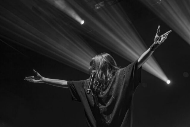 Sofia Isella Concert Photos