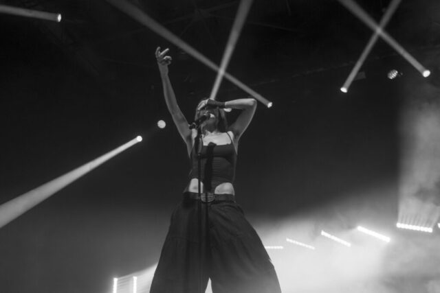 Sofia Isella Concert Photos