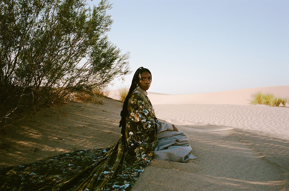 Dua Saleh Of Earth & Wires