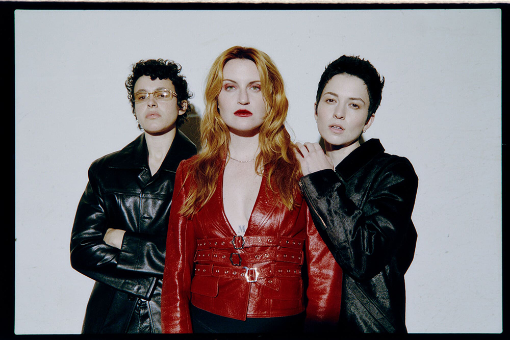 MUNA Gets So Hot Tour